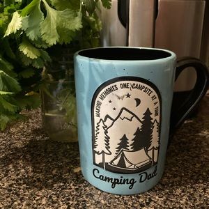 **NWOT**Camping Dad mug ☕️